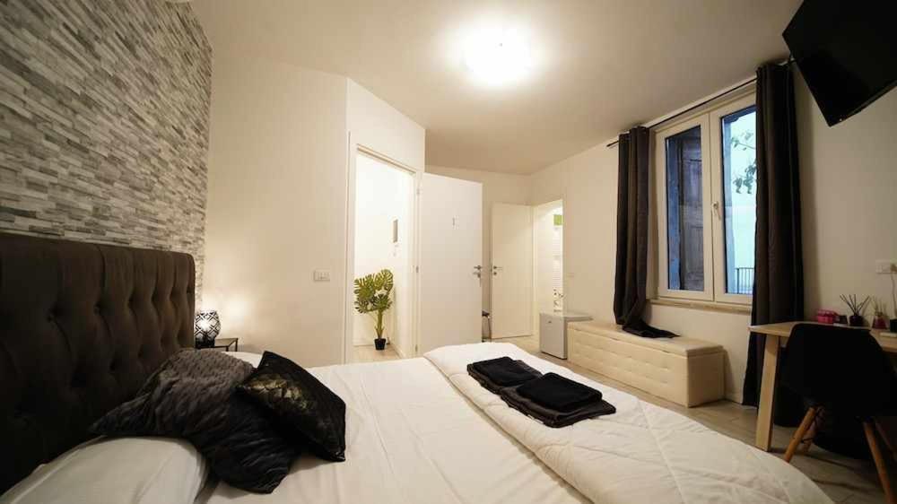 Langolo Di Laura Borgo Roma Destiny Home 3 Верона Номер фото